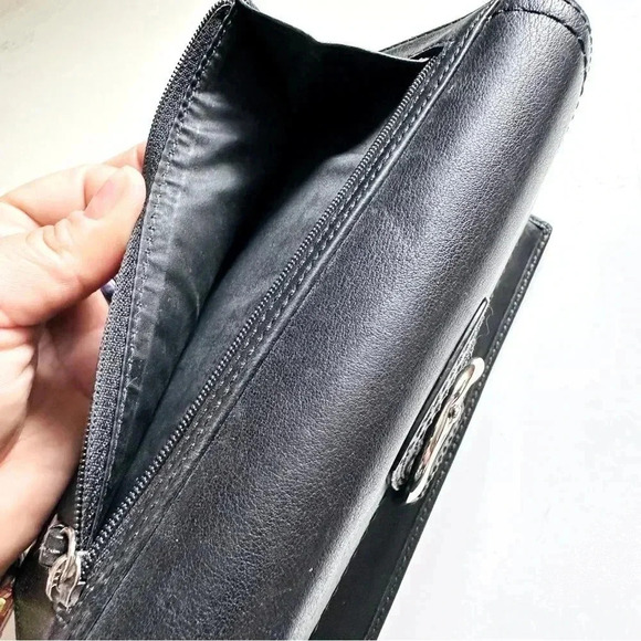 Coach Black Leather Soho Buckle Large Wallet - Picture 10 of 10